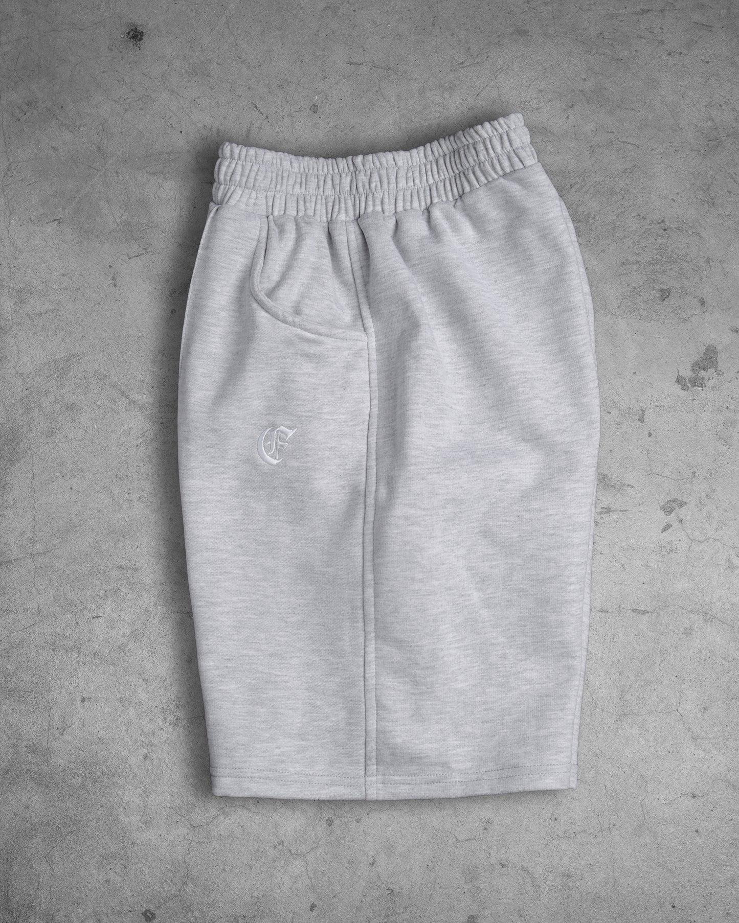 Shorts rectos esenciales